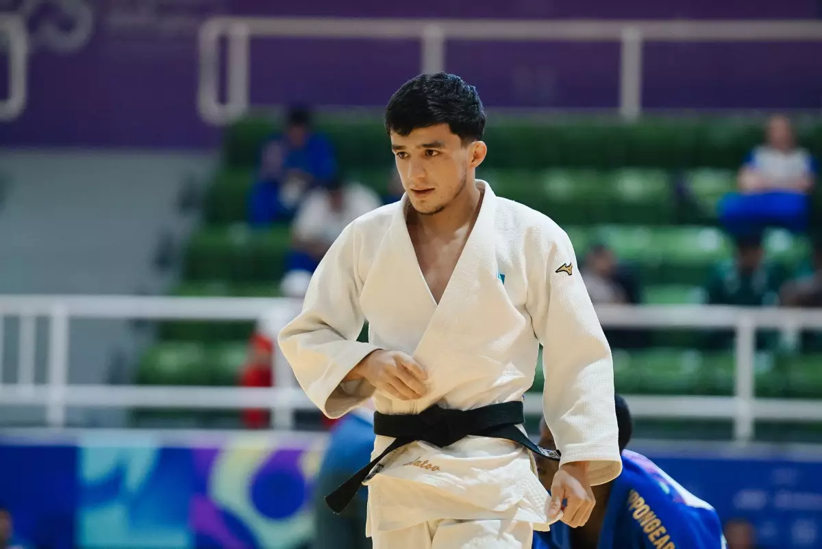 Шерзод Давлатов рассказал о финальной схватке и завоеванном серебре на Исламских играх в Эр-Рияде