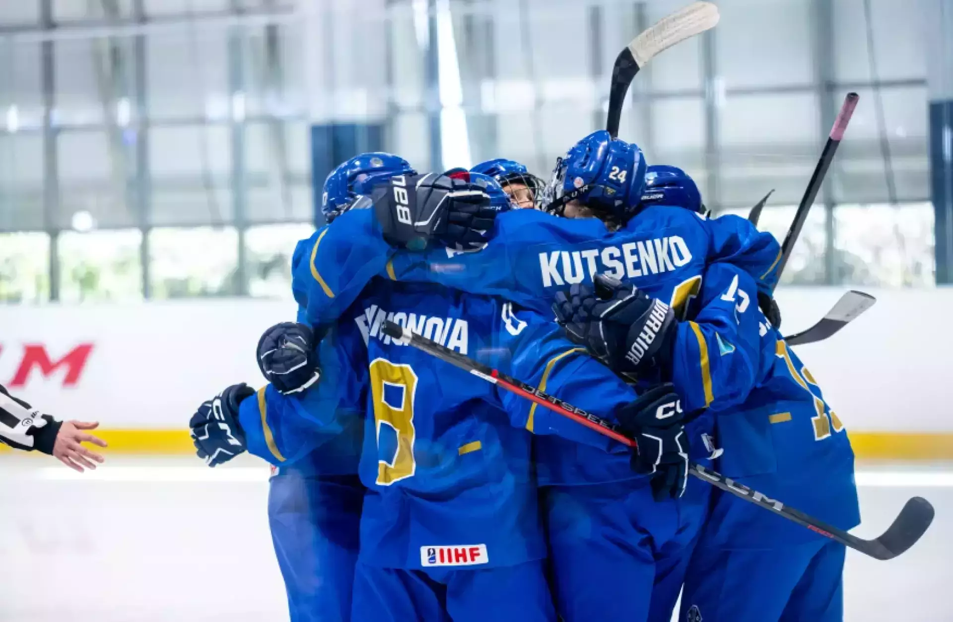 Казахстанские хоккеистки выиграли бронзу домашнего чемпионата Азии