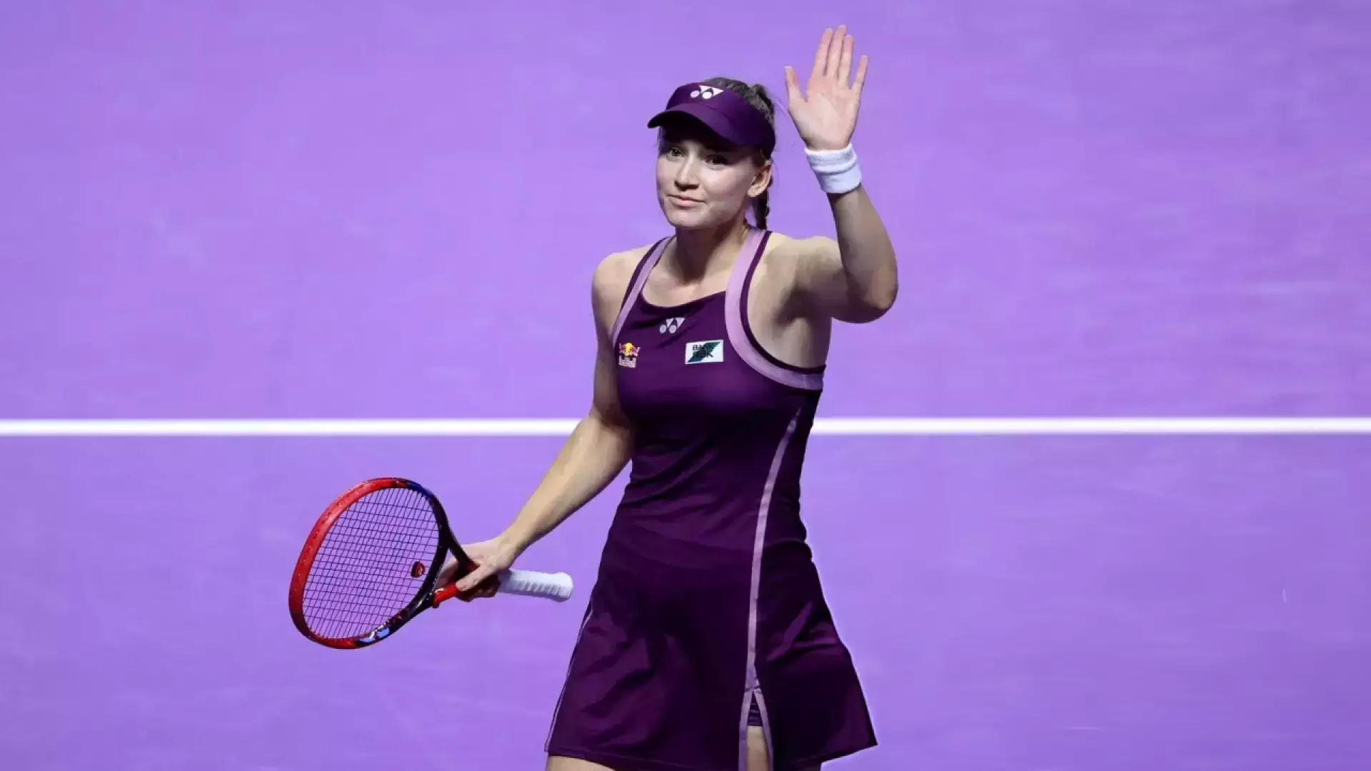 Рыбакина сорвала рекордный джекпот на Итоговом турнире WTA