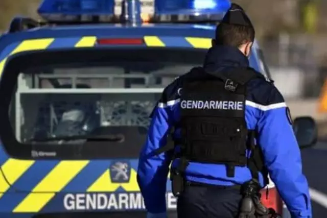 Парижде теракт жасамақ болған үш әйел ұсталды