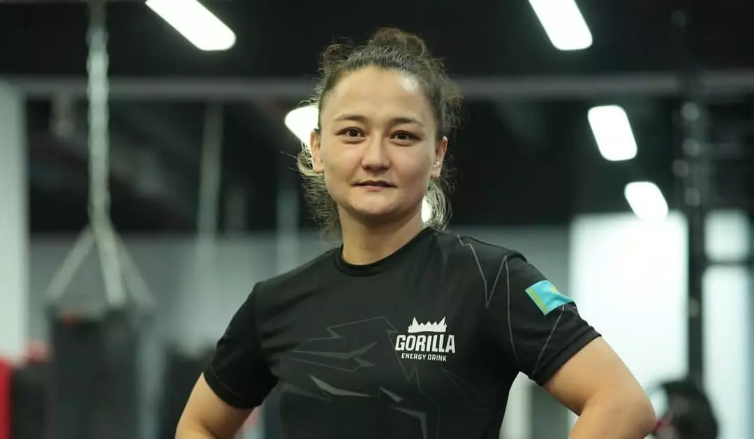 UFC-ге үміткер қазақстандық файтер бірінші раундта нокаутпен жеңді (ВИДЕО)