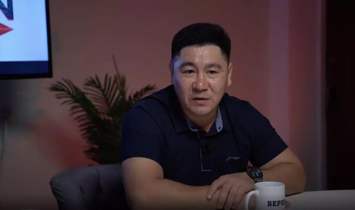 Бақыт Сәрсекбаев Геннадий Головкинге неліктен қарсы шықты