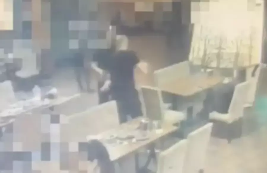 Полиция тарапынан соққыға жығылғанын айтқан күзетші қамауға алынды 