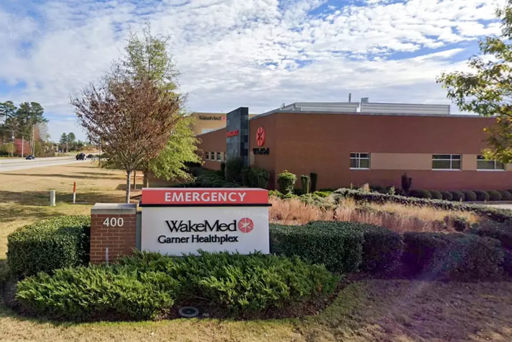 В Северной Каролине полицейский погиб при стрельбе в больнице