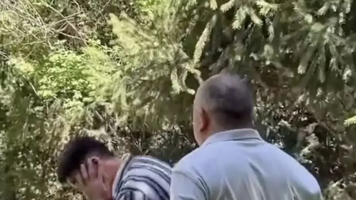 Актер Қуандық Шәкіржановтың төбелес сәті видеоға түсіп қалды (ВИДЕО)