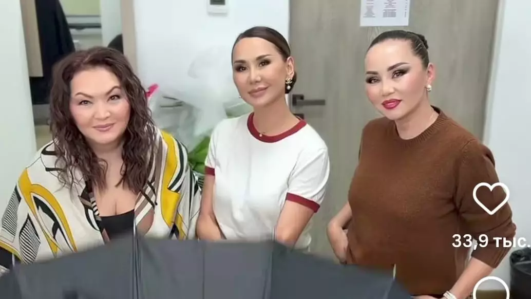 "Кәрі сиырлар": Динара Сәтжан бір видеосы үшін оңбай сөз естіді