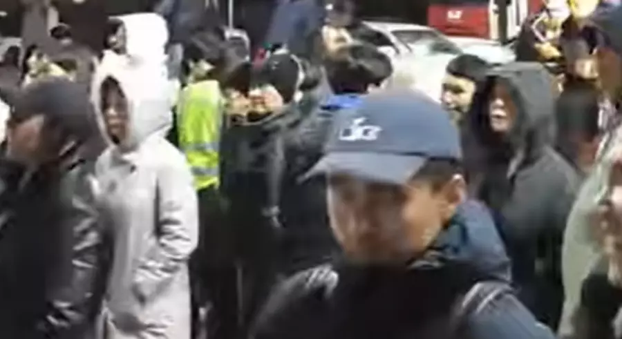 Атырау әуежайы жолаушының орынсыз әзілінен кейін эвакуацияланды