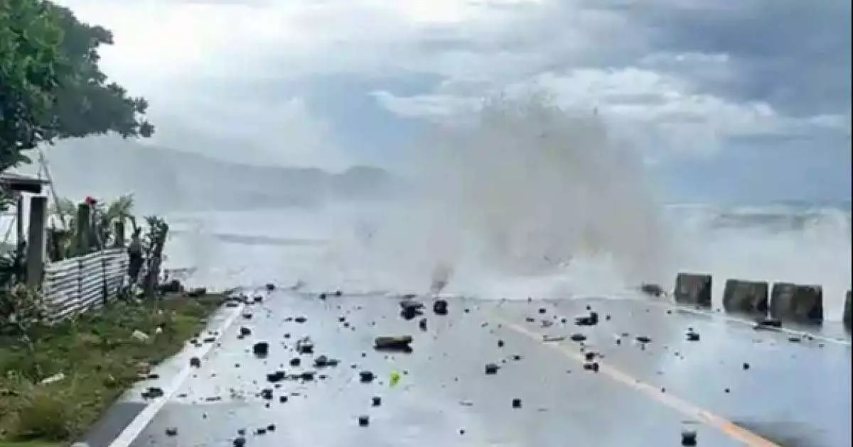  Филиппинде «Фунгвонг» тайфуны салдарынан миллионға жуық адам эвакуацияланды 