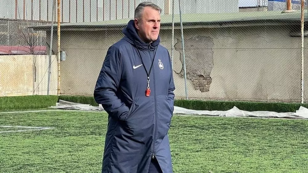 "Ақтөбе" бас бапкерімен қош айтысты