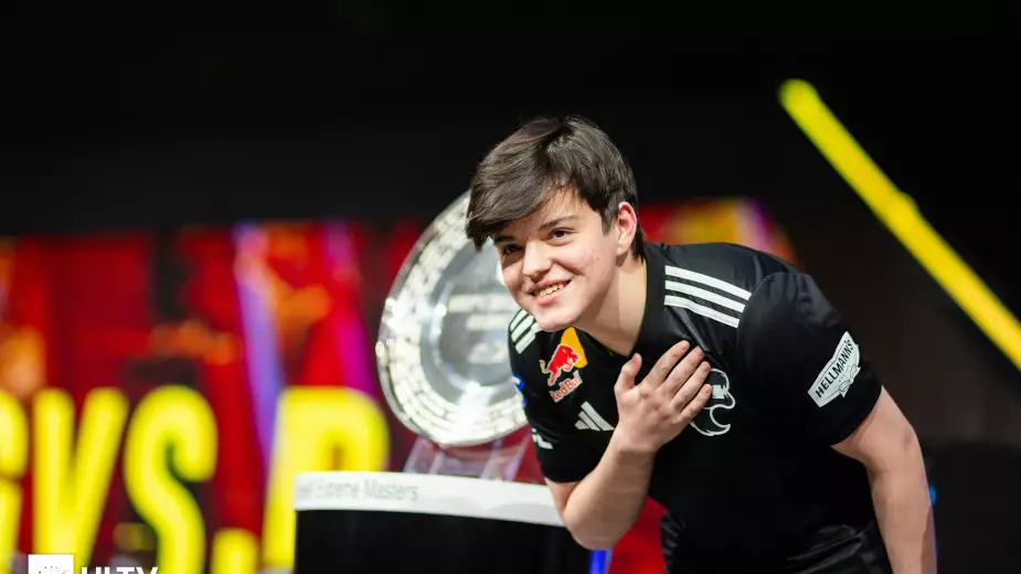 Казахстанец molodoy - чемпион IEM Chengdu 2025! Он обыграл трехкратного лучшего игрока мира !