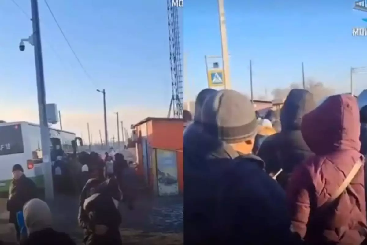 Семейде қақаған қыста автобусқа сыймай қалған халық ашуға мінді