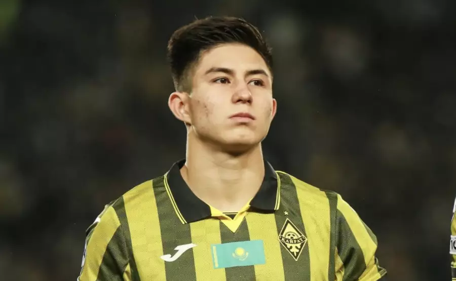 Қазақстандағы ең қымбат футболшы аталды 