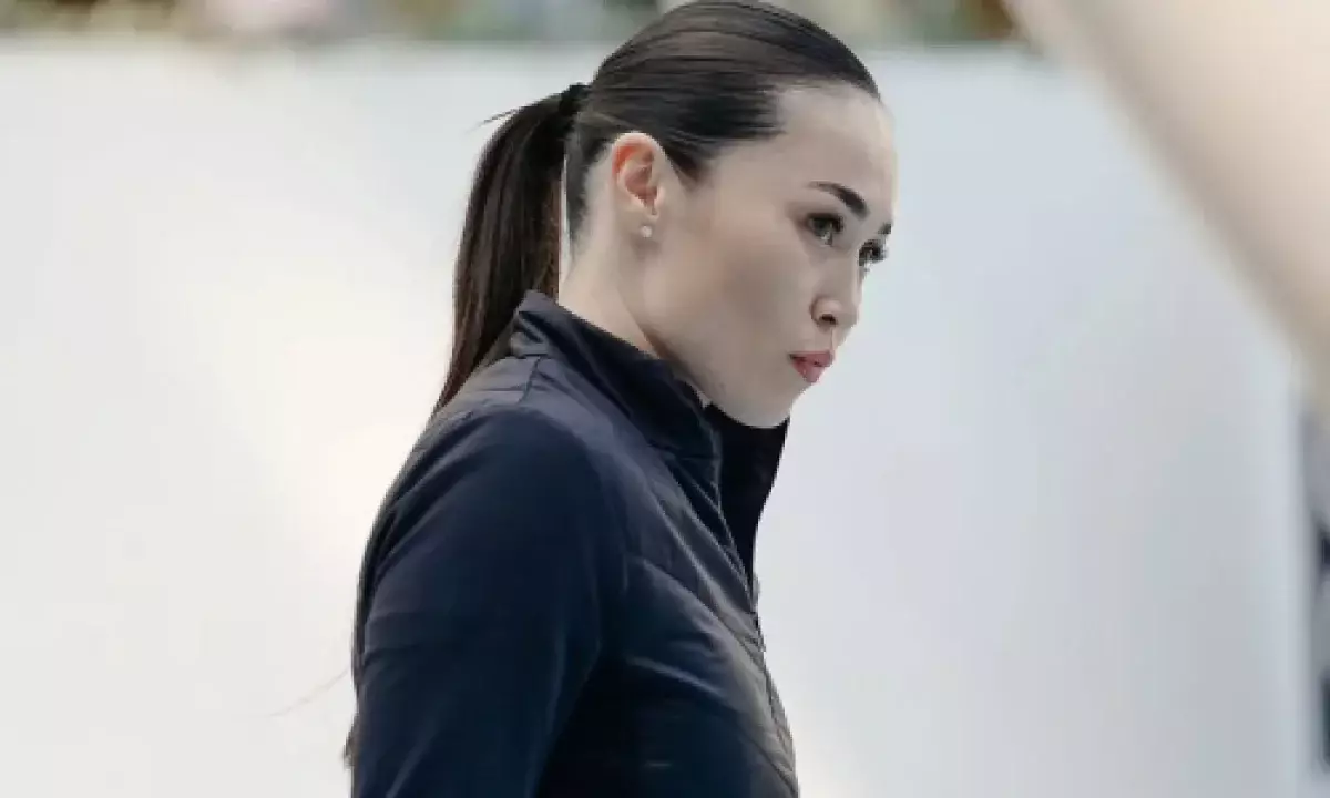 Казахстанская боксерша пристыдила болельщиков «Кайрата» за молчание на трибунах