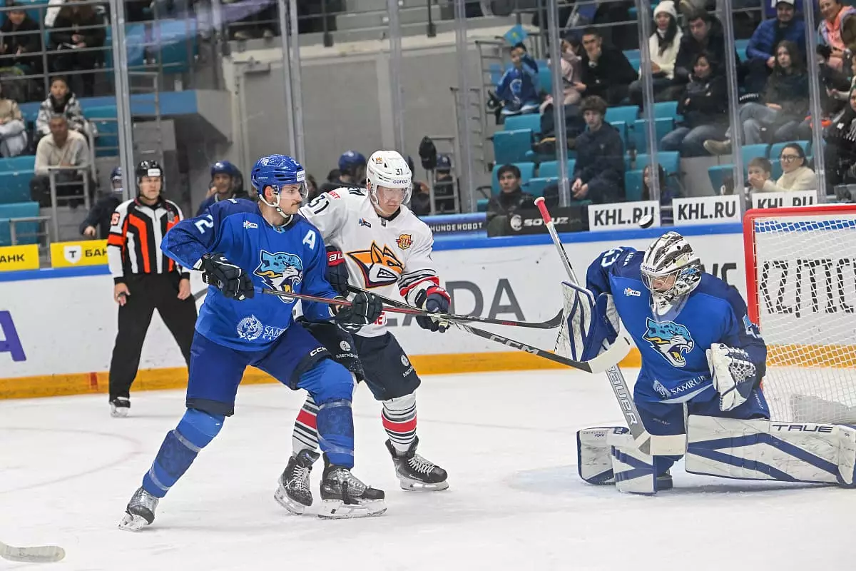 «Барыс» ҚХЛ көшбасшысымен кездесті