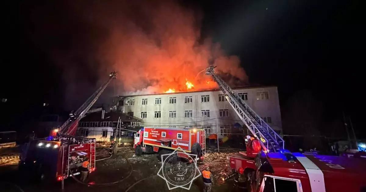  Алматыда балалар үйіндегі өрт сөндірілді 