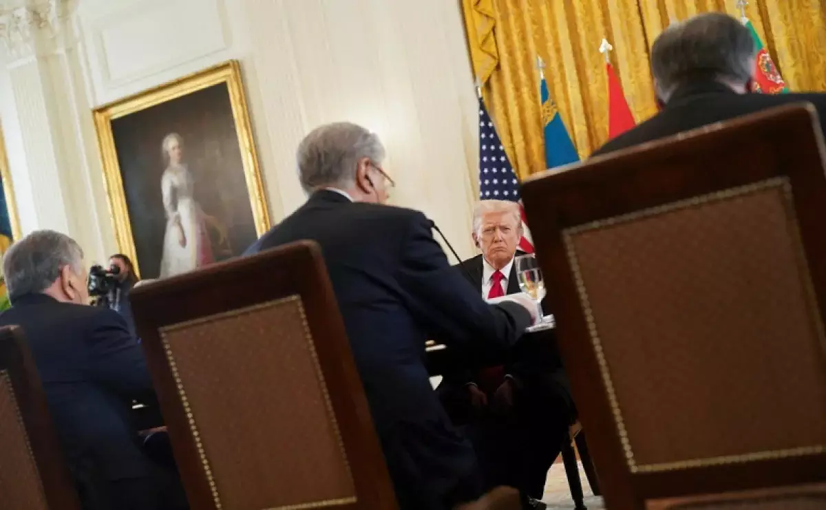 СМИ заметили, что Мирзиёев и Бердымухамедов разговаривали с Трампом на русском языке