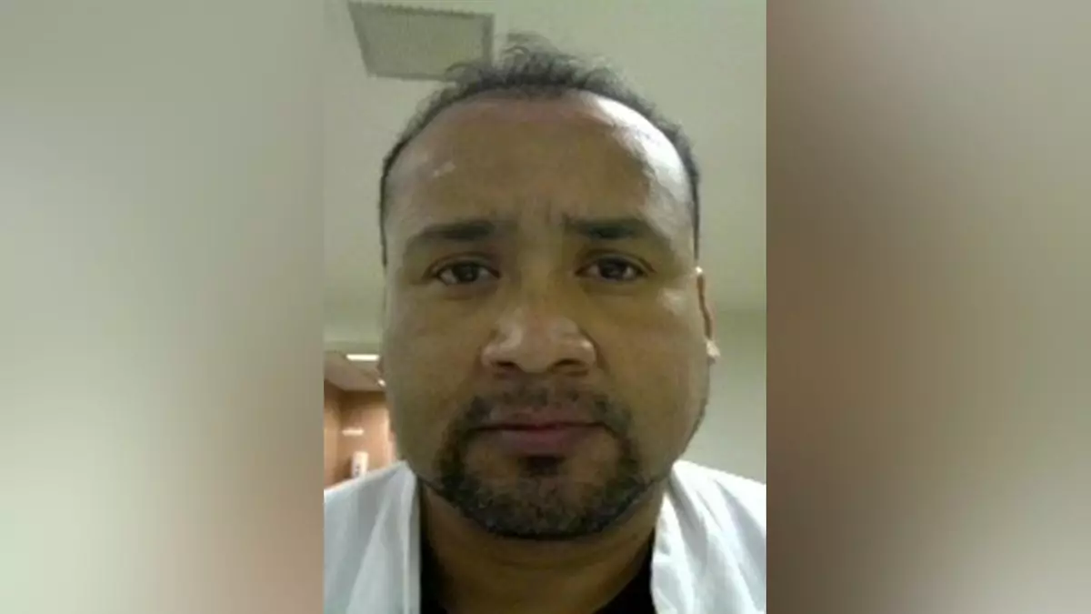 Нелегальный иммигрант, десять лет уклонявшийся от депортации, предположительно совершил наезд со смертельным исходом в состоянии алкогольного опьянения и скрылся с места ДТП.