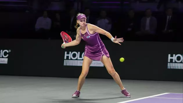 Рыбакина отказалась от фото с главой WTA. Во Франции отреагировали
