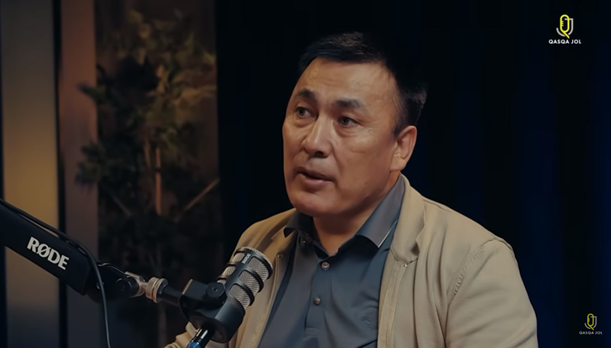 «Күніне 2-3 литр су ішу керек деген қате тенденция» - мәдениеттанушы Бейсен Ахметұлы (ВИДЕО)