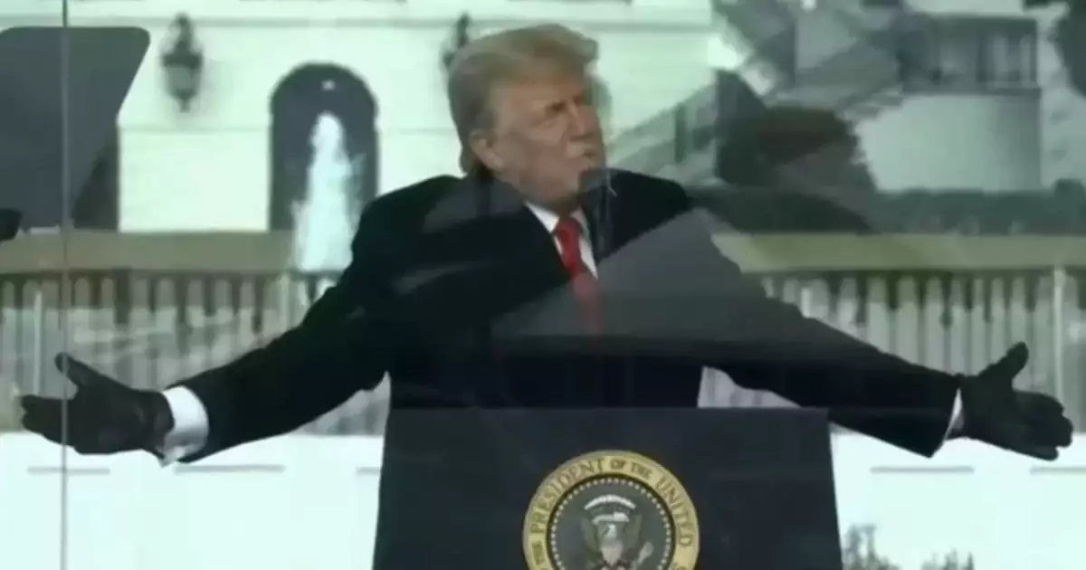  Гендиректор BBC ушёл в отставку из-за подделки речи Трампа 