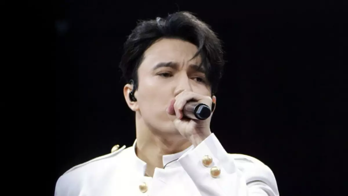 Димаш Кудайберген вышел на сцену с температурой 40 градусов