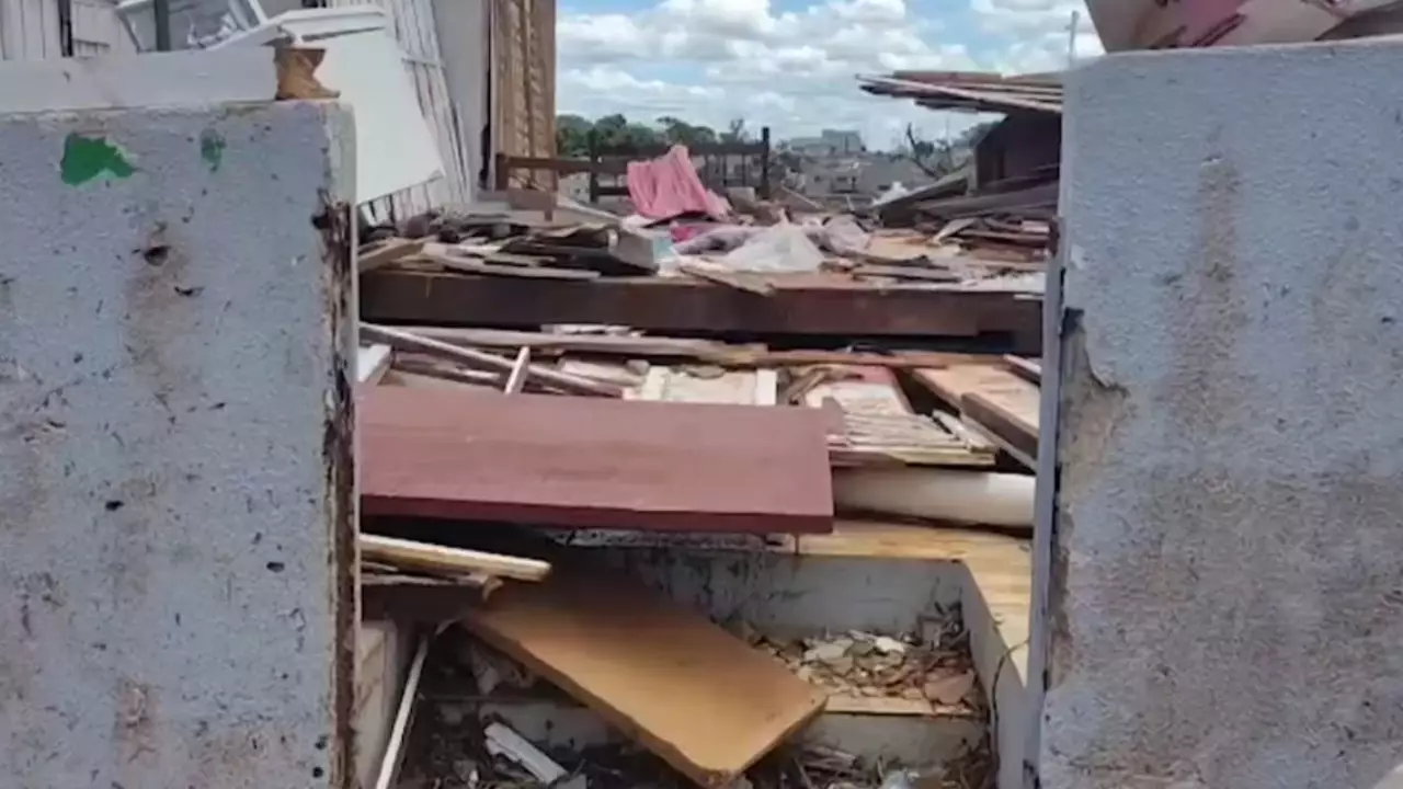 Бразилияда торнадо ғимараттардың 90%-ын тас-талқын қылды