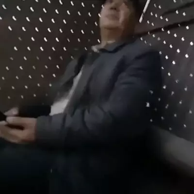 В Алматы мужчина предложил 13-летней девочке уехать с ним за деньги