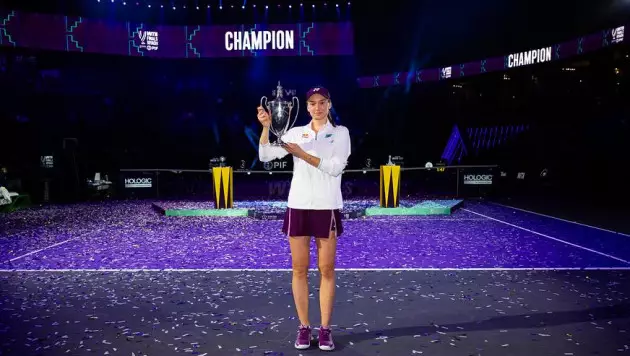 Рыбакина за неделю заработала больше, чем за весь год! Как такое возможно и сколько это в цифрах?