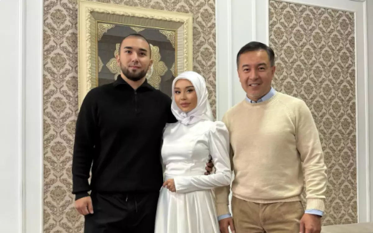 "Неке рәсімін өткіздік": Танымал режиссер Ақан Сатаев қуанышты жаңалығын жариялады