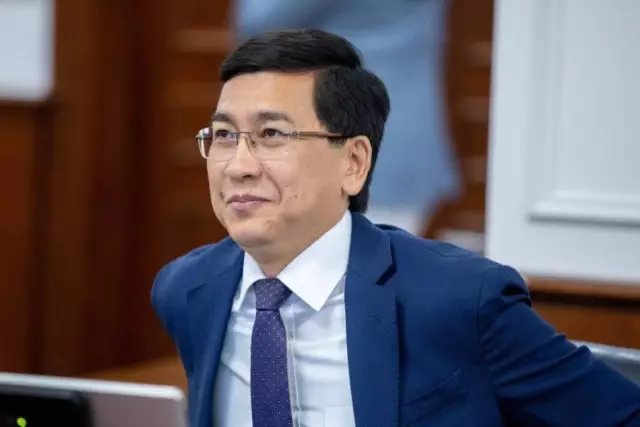 «Зейнетақы жарнасы бойынша өзгеріс»: Аймағамбетов ел асыға күткен жаңалықты айтты