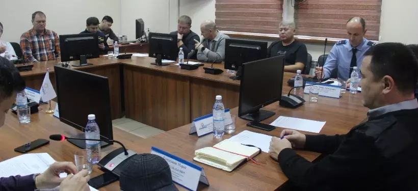 Бизнес ВКО просит отсрочку внедрения новых правил для самосвалов