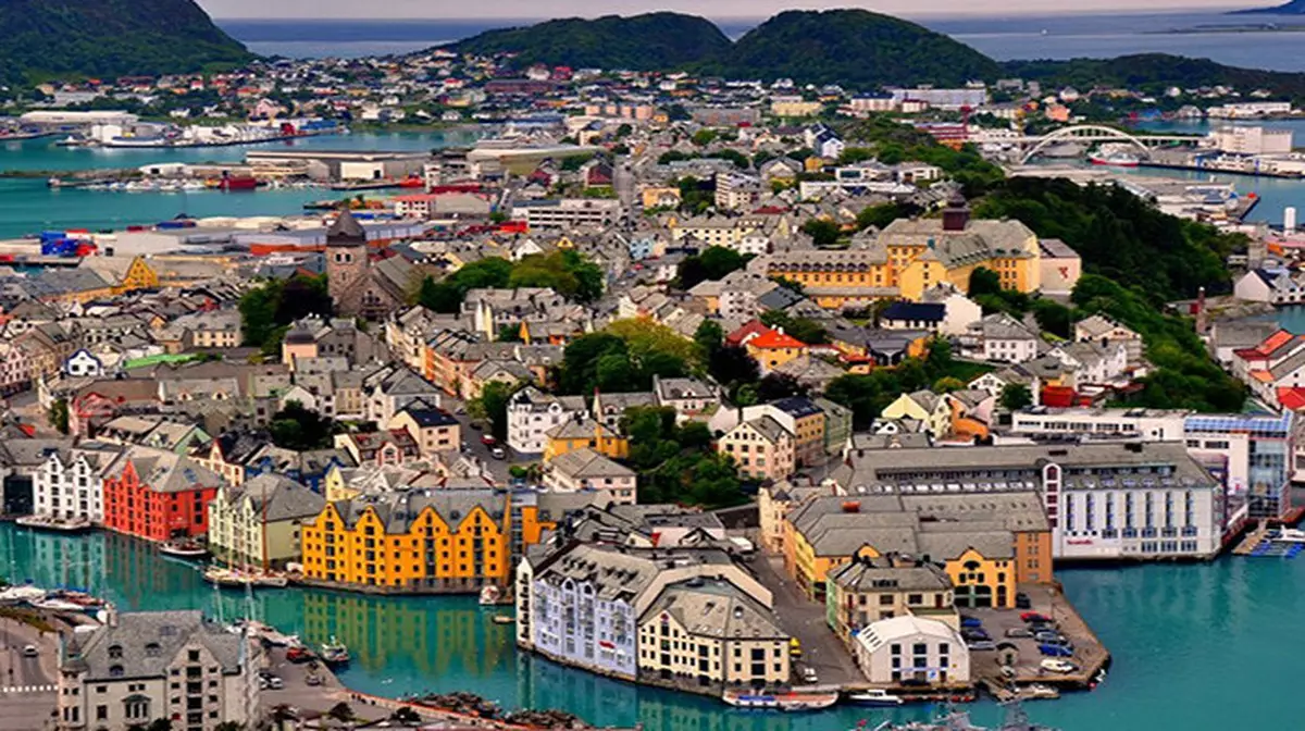 В Норвегии из галереи украли скульптуру за $15 тысяч