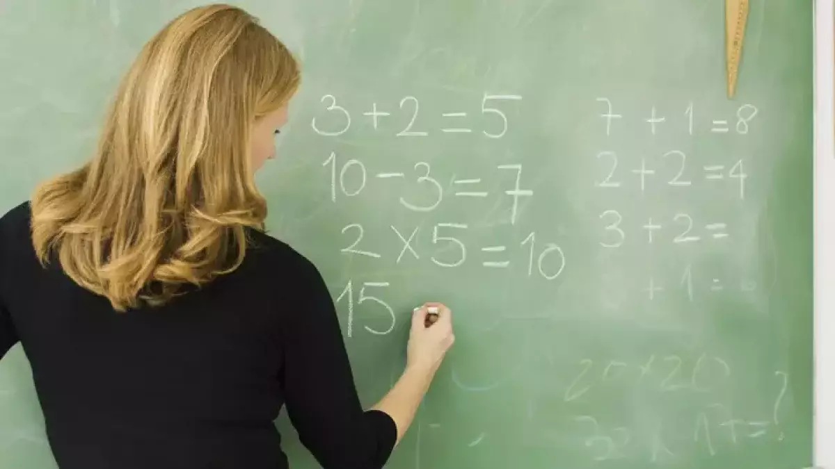 В Актобе учительница присвоила 420 тысяч тенге, но избежала наказания после примирения