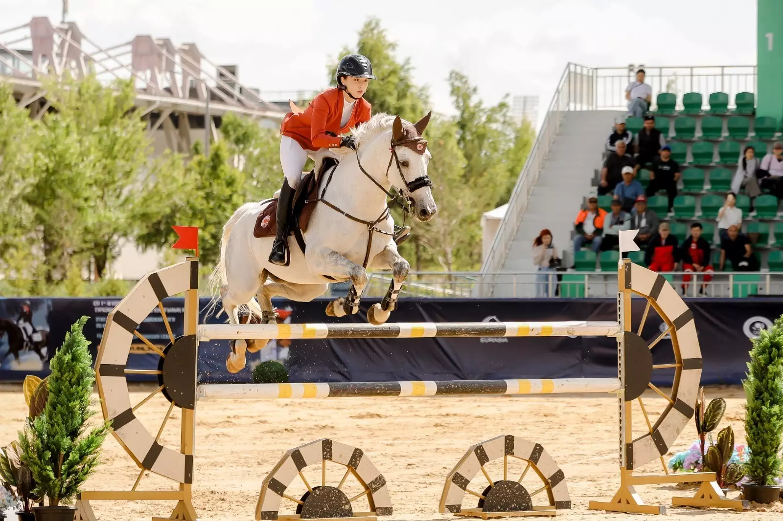 Казахстан станет хозяином этапа Кубка мира по конному спорту