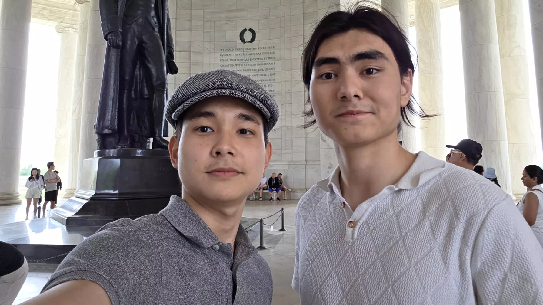 Жас қазақстандықтар жасаған тіл үйрету қосымшасы App Store-де Duolingo-ны басып озды