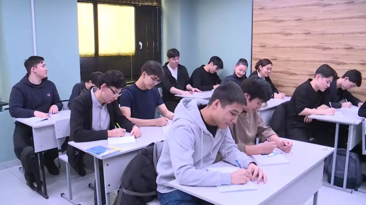 Білім-ғылымды дамытуға айырықша мән беріледі