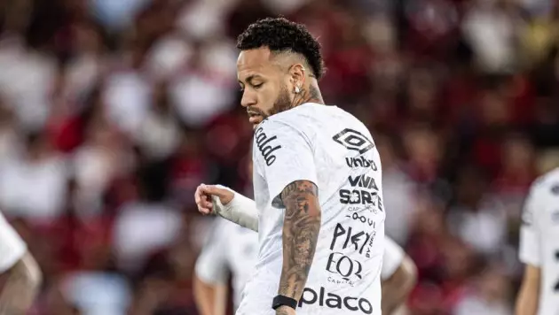 Неймар устроил скандал прямо на поле: досталось и тренеру