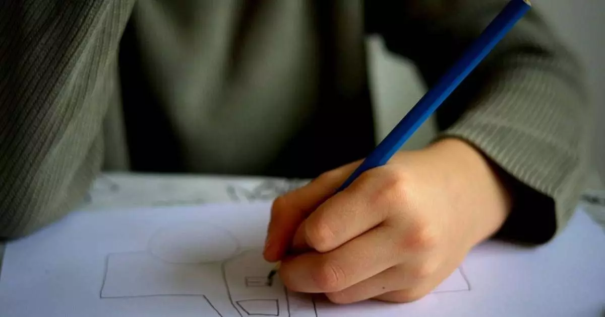  Ақтау мектептеріне шабуыл жайындағы қауесеттен кейін оқушылардың жартысы сабаққа келмеген 