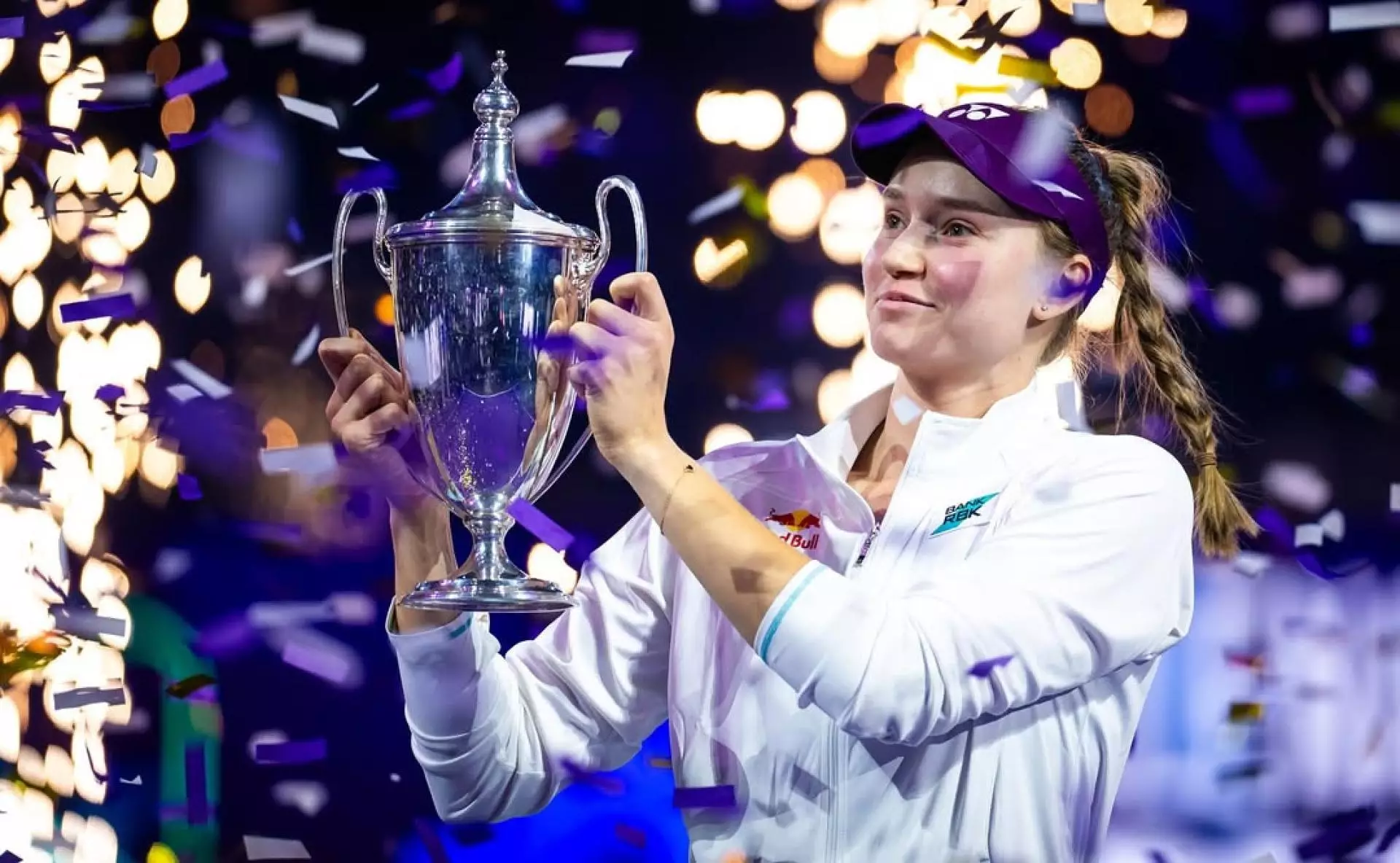 Рыбакина обновила личный рекорд в рейтинге WTA после триумфа на Итоговом турнире