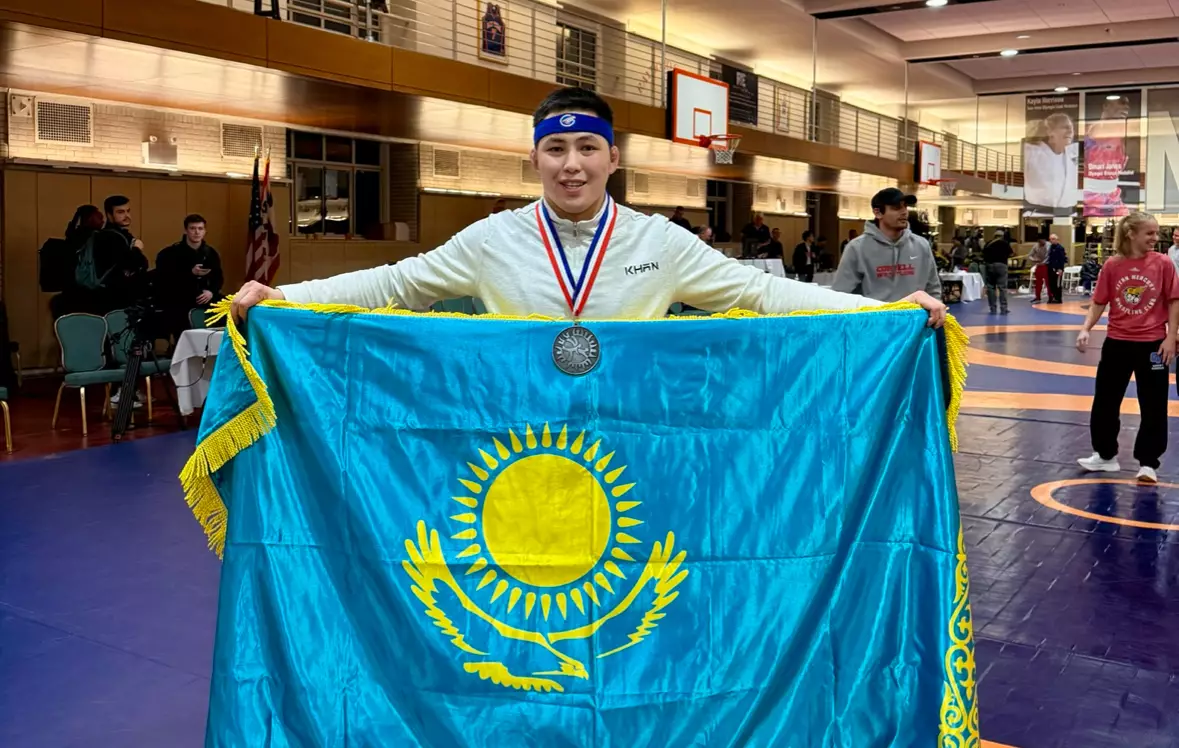 Қазақ палуаны Нью-Йорктегі халықаралық турнирде күміс жүлде еншіледі
