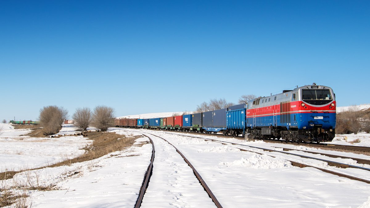 ҚТЖ Сарыағаш өткелінде пойыз қозғалысын тұрақтандыру үшін шектеу енгізді