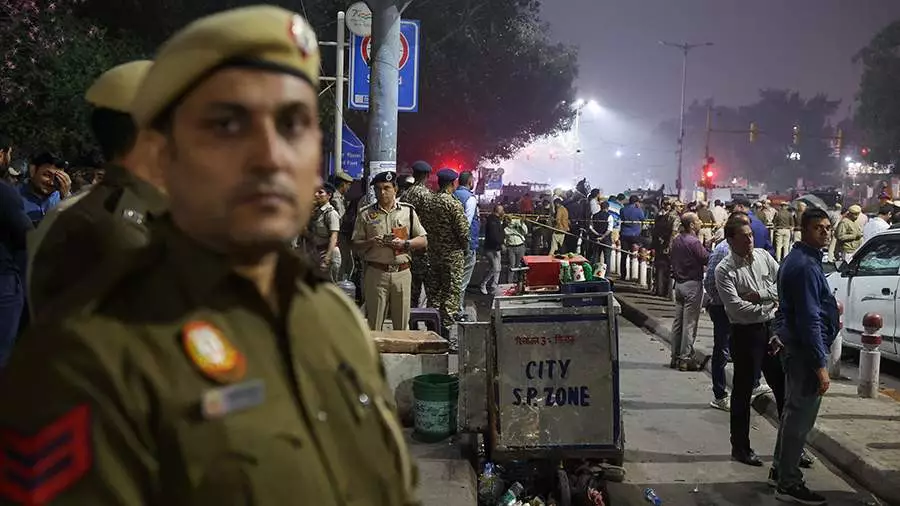 Нью-Делиде автокөлік жарылысынан 8 адам қаза тапты