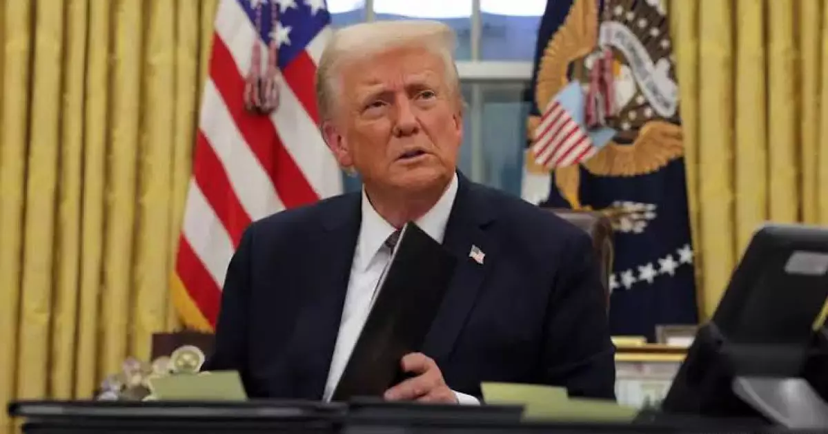   Дональд Трамп азық-түлік үшін берілетін жәрдемақыны тоқтатады   