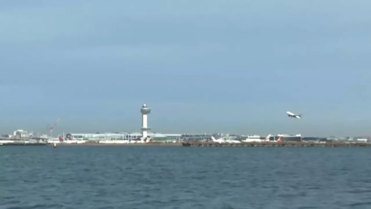 Трамп будет штрафовать авиадиспетчеров