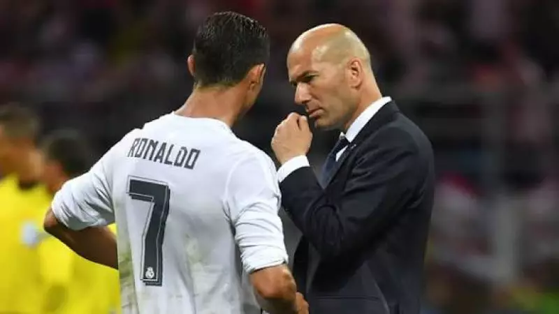 Зидан бапкерлік мансабын жаңа клубта жалғастырмақ