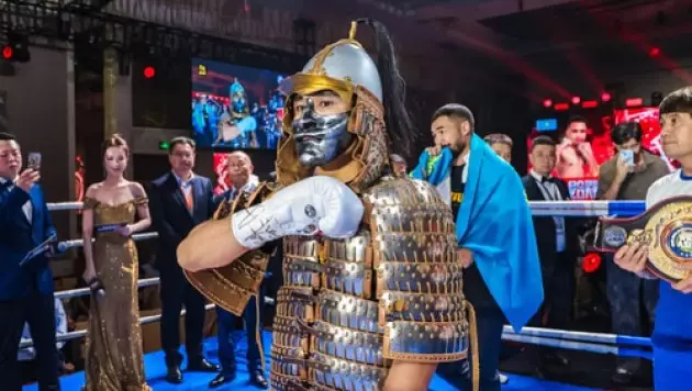 Казахстанский боксёр получил бой против "Тайсона" за титул WBA