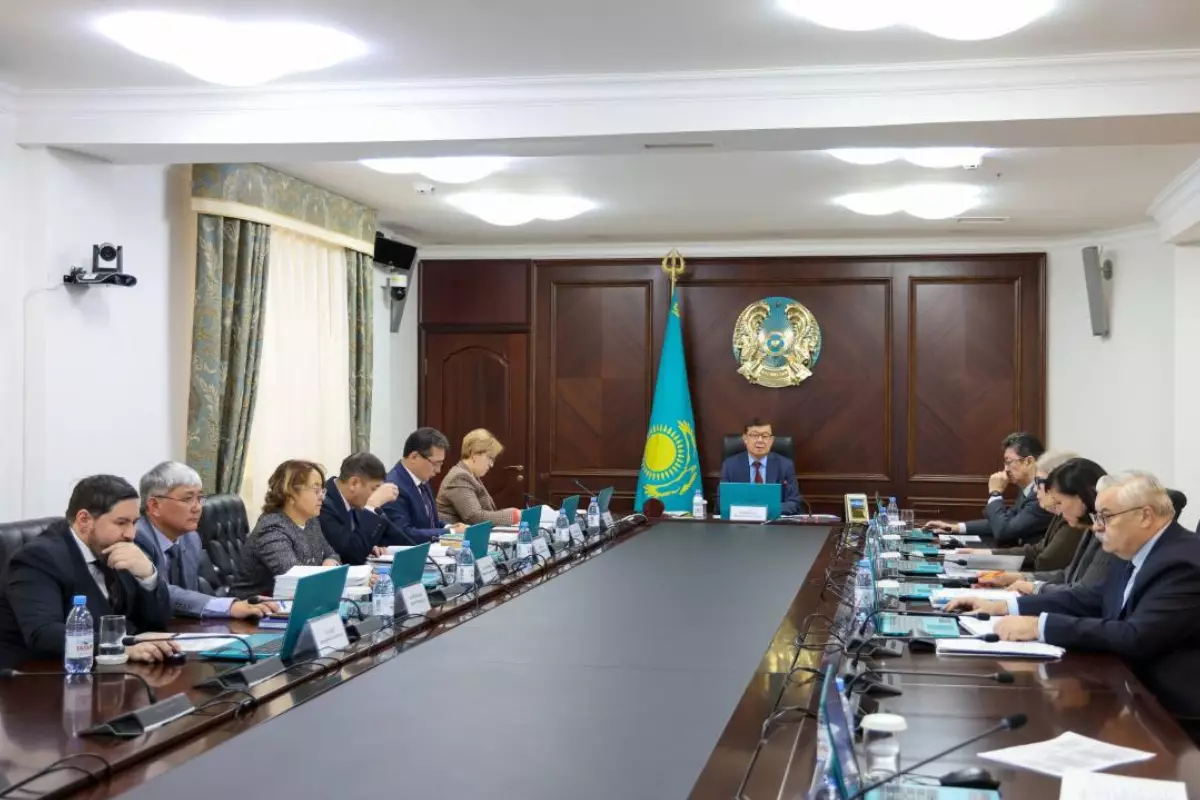 Восемь судей наказали за нарушения законности и судейской этики