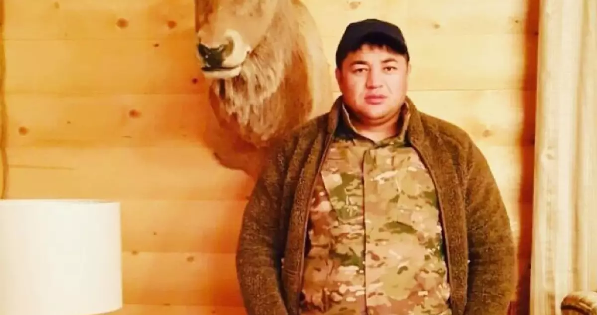 Әйгілі “хуторлық” Хасан Қасымбаев сотта терезе сындырды