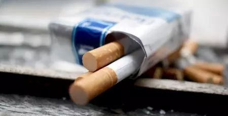 Алматы – Сеул рейсінде темекі тартқан жолаушыға 200 мың теңгеге жуық айыппұл салынды