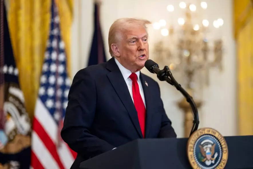 Трамп пообещал заменить отсутствующих неоплачиваемых авиадиспетчеров на «патриотов» 